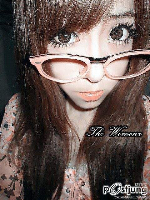 มีใครรู้จักคนในรูปบ้าง สวยเว่อร์