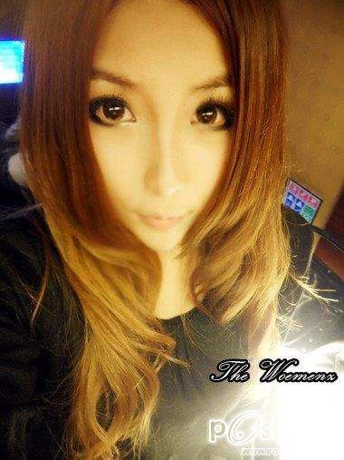 มีใครรู้จักคนในรูปบ้าง สวยเว่อร์