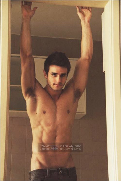 ใกล้เวลาอาหารเที่ยงแล้ว