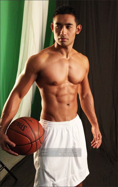 ได้เวลาอาหารเที่ยงแล้วครับ