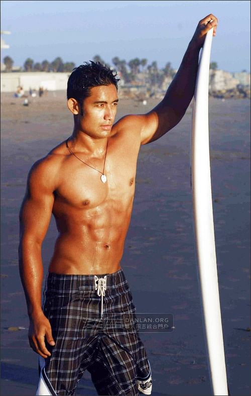 ได้เวลาอาหารเที่ยงแล้วครับ