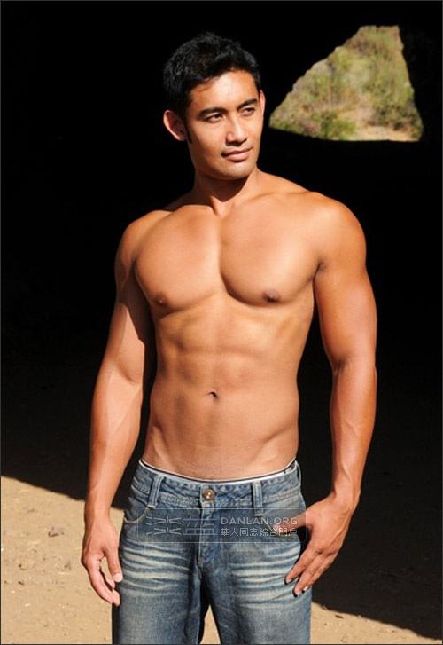 ได้เวลาอาหารเที่ยงแล้วครับ