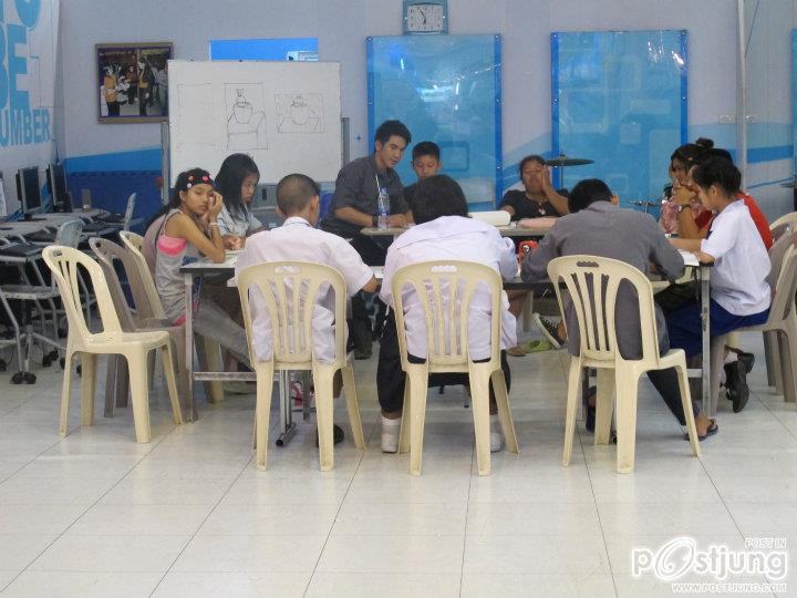 โป๊ป-ธนวรรธน์ สอนวาดภาพ @ ฟิวเจอร์พาร์ค รังสิต