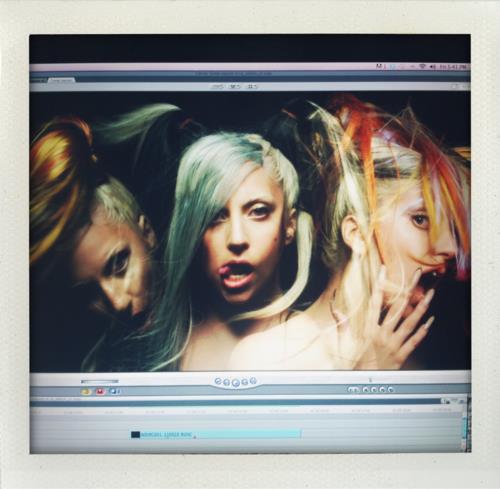 มาดูคลิปตัวอย่าง Fashion Video ของ Lady Gaga ที่ Paris Fashion Week