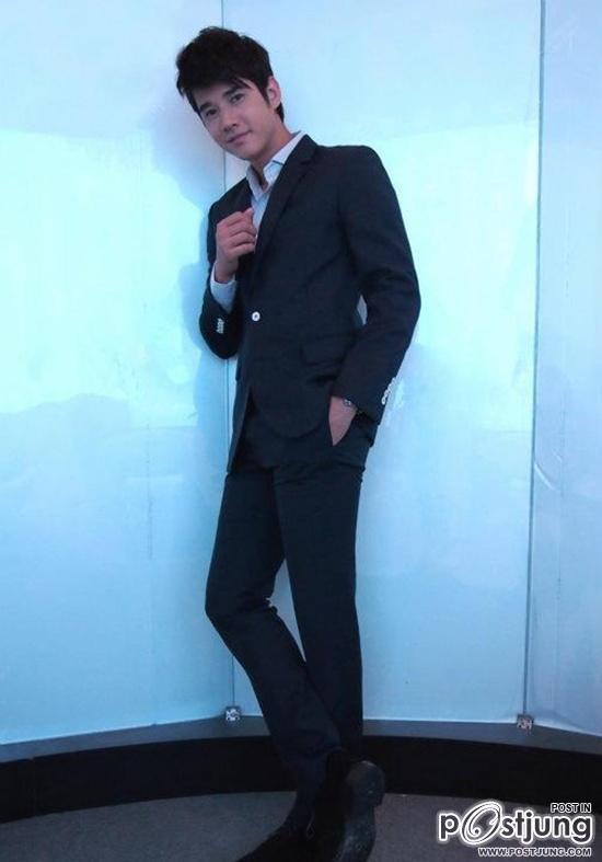 มาริโอ้ & โดม @ MRRM HK Magazine  Oct.2011