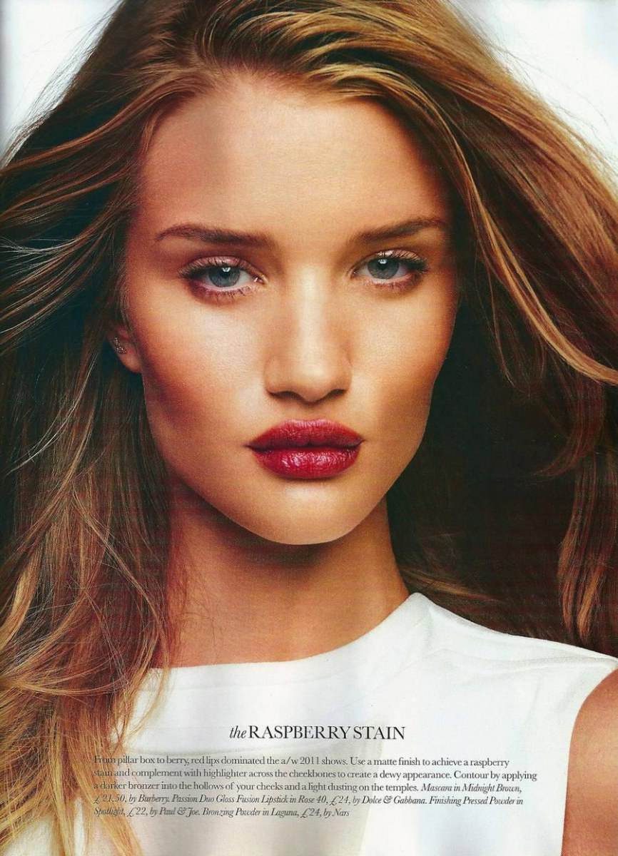 Rosie Huntington Whiteley @ Elle UK October 2011