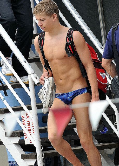 ชุดฟิตหุ่นฟิต