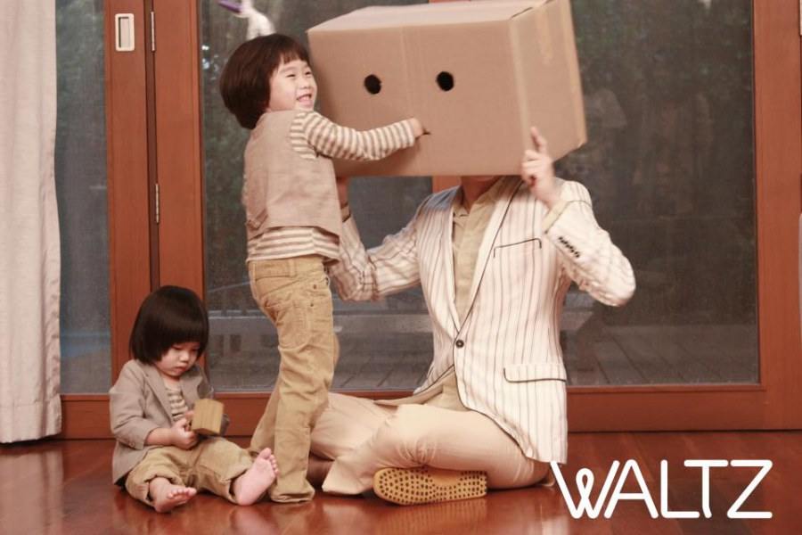 บุรินทร์..คุณพ่อจังหวะดิสโก้ @ WALTZ vol.1 no.4 October 2011