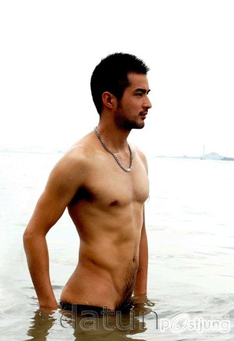 ตี๋เข้มๆ ตอนเช้าหลังตื่นนอน By Chay-ake