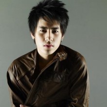 บาส มือกีตาร์ วง Better Weather