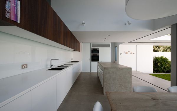 Glazed Homes – L-Shaped Garden House