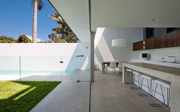 Glazed Homes – L-Shaped Garden House