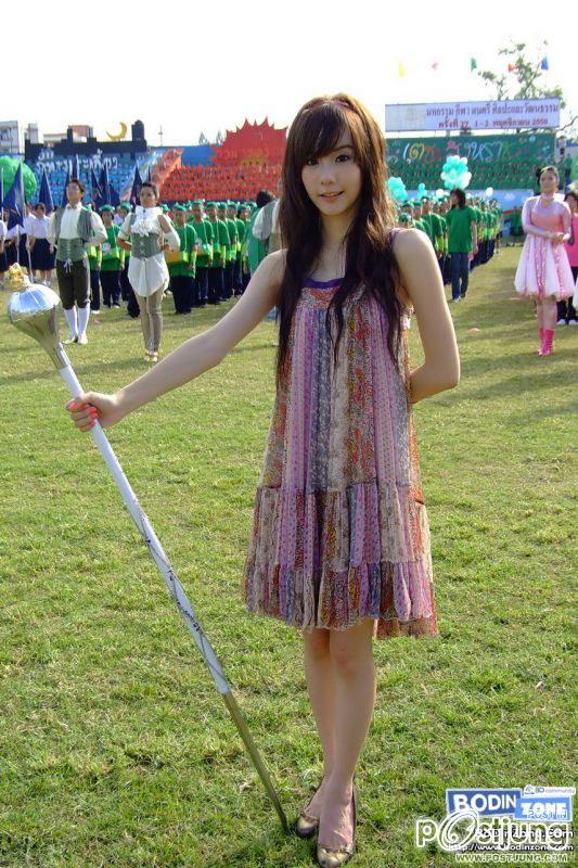 เต้ยสมัยเป็นดรัมเมเยอร์