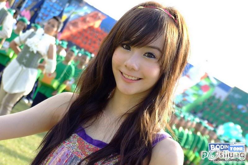 เต้ยสมัยเป็นดรัมเมเยอร์