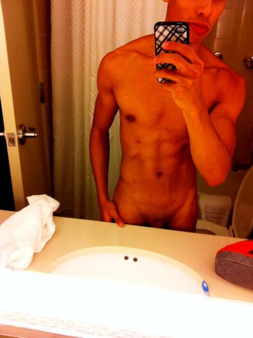 ไม่ชอบดูบ้าน มาดูผู้ชายกันต่อ