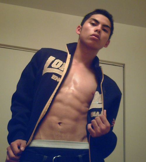 ไม่ชอบดูบ้าน มาดูผู้ชายกันต่อ