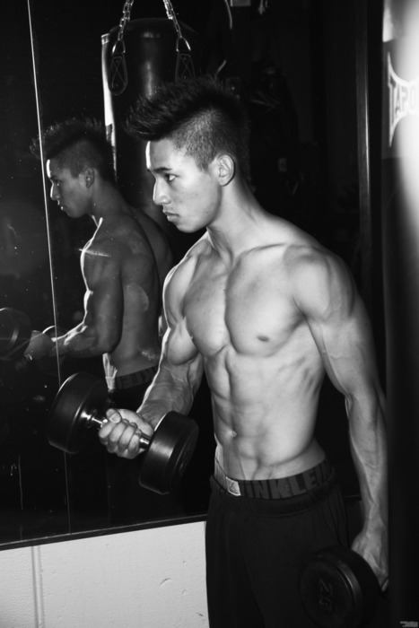 ไม่ชอบดูบ้าน มาดูผู้ชายกันต่อ