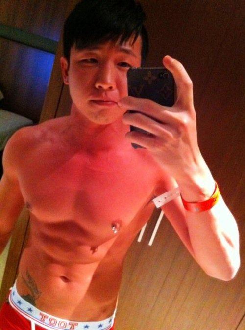 ไม่ชอบดูบ้าน มาดูผู้ชายกันต่อ