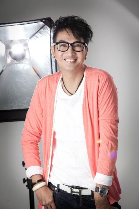 ไก่-วรายุฑ มิลินทจินดา @ สุขภาพดี  no.39 August 2011