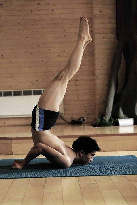 Photoshoot men album 362 : Yoga