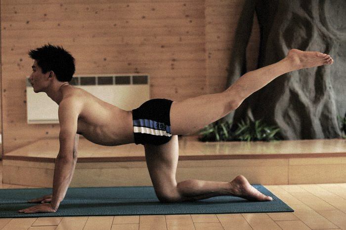 Photoshoot men album 362 : Yoga