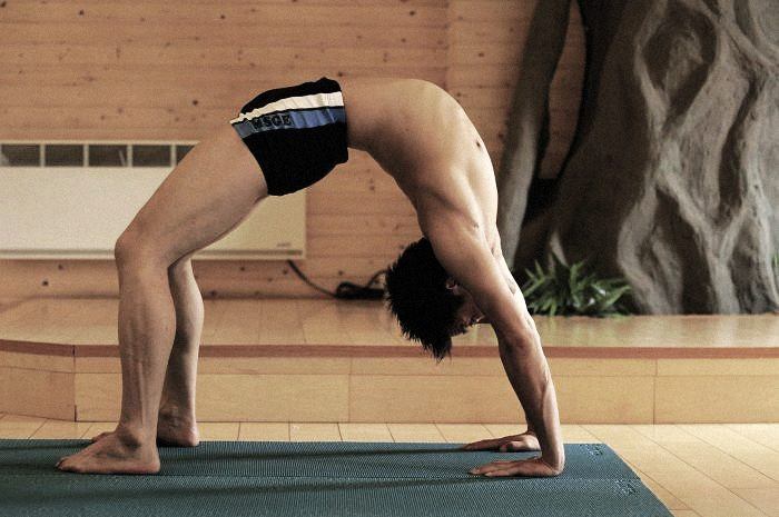 Photoshoot men album 362 : Yoga