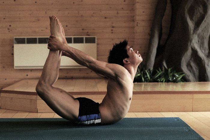 Photoshoot men album 362 : Yoga