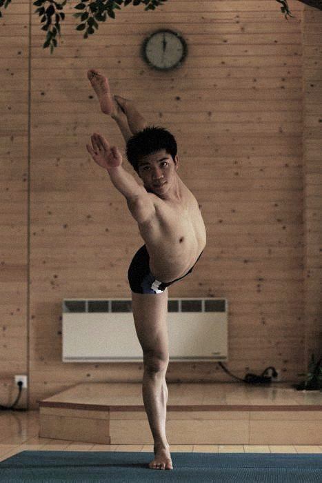 Photoshoot men album 362 : Yoga