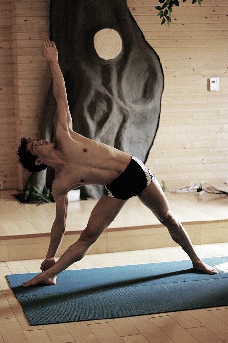 Photoshoot men album 362 : Yoga