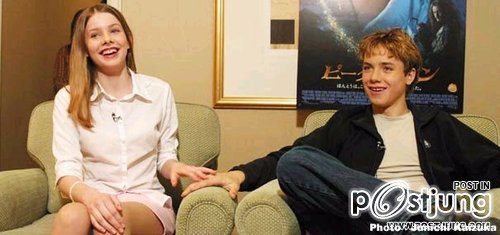 Jeremy Sumpter and Rachel Hurd-Wood