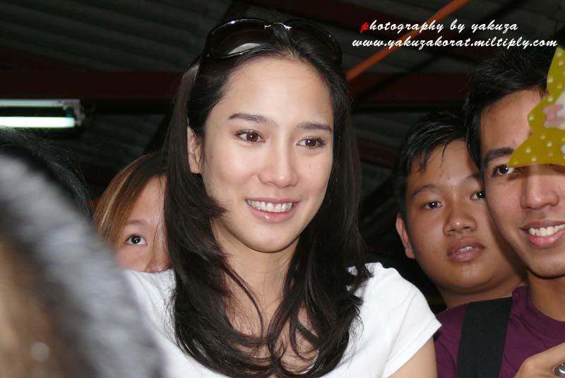 อั้มแต่งน่าอ่อนๆ ก็สวยนะ