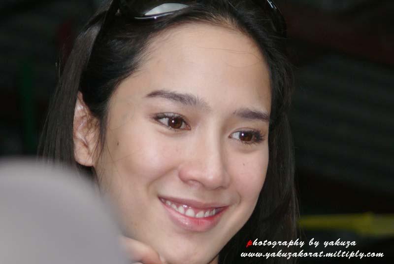 อั้มแต่งน่าอ่อนๆ ก็สวยนะ