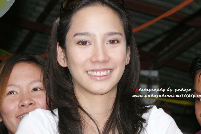 อั้มแต่งน่าอ่อนๆ ก็สวยนะ