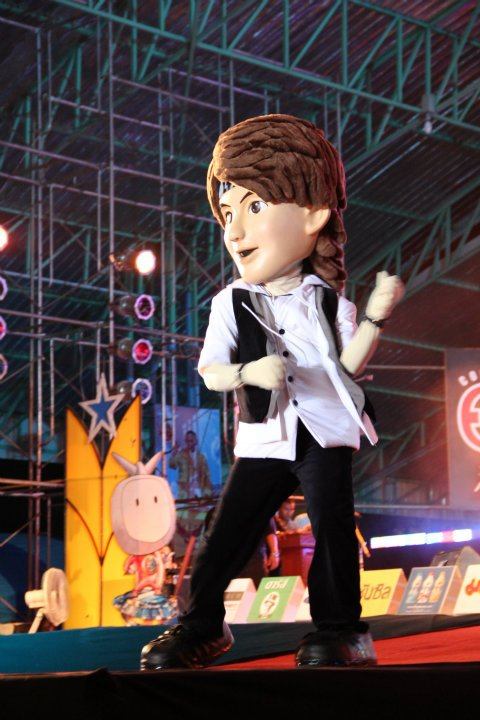 เบิร์ดแลนด์ @ งานทีวี 3 สัญจร รวมน้ำใจช่วยภัยน้ำท่วม จ.ลพบุรี