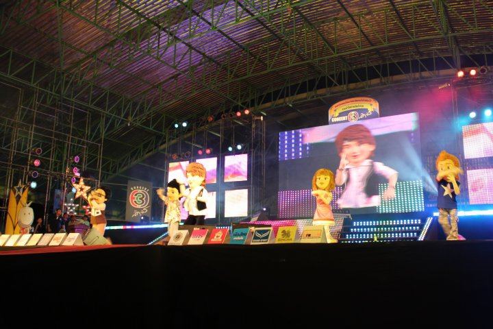 เบิร์ดแลนด์ @ งานทีวี 3 สัญจร รวมน้ำใจช่วยภัยน้ำท่วม จ.ลพบุรี