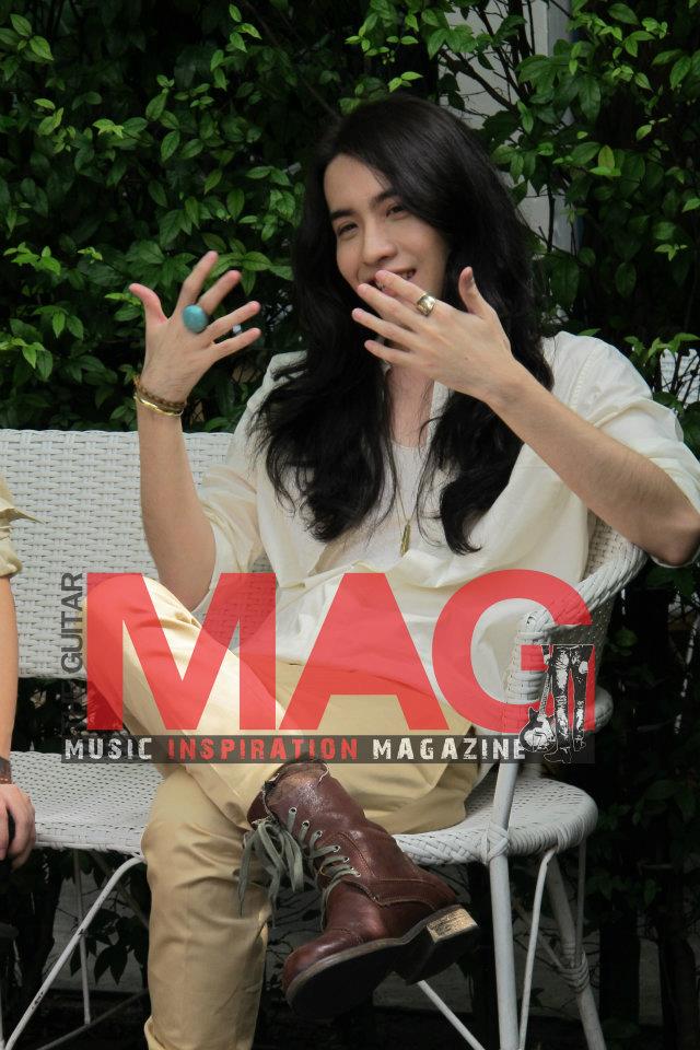 Singular เบื้องหลังถ่ายแบบนิตยสาร THE GUITAR MAG.