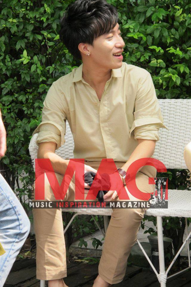 Singular เบื้องหลังถ่ายแบบนิตยสาร THE GUITAR MAG.