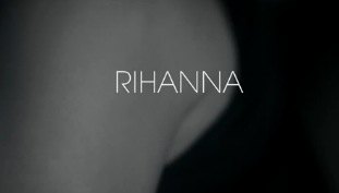 Rihanna เตรียมปล่อยวีดีโอพิเศษให้กับ Armani!