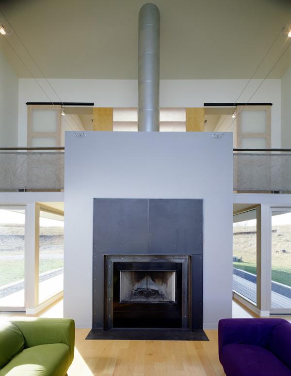 Galvanized Metal Cladding House Built on Budget