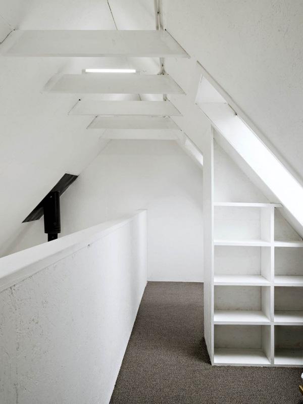 Simple Summer House in Russia