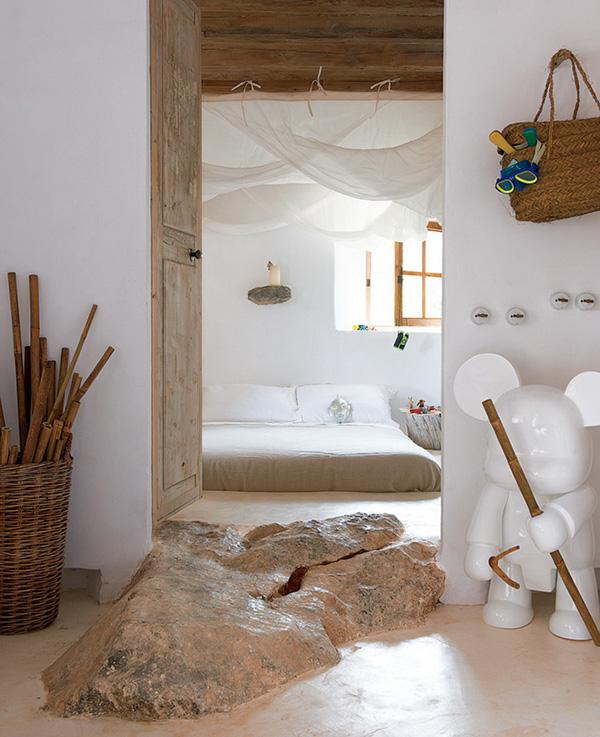 ห้องนอนน่ารักมากNatural Home Design Ideas – Stone "Cave House"