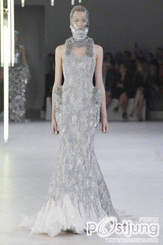 Alexander McQueen spring & summer 2012 in Paris fashion Week
