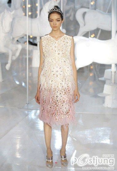 Paris Fashion Week: Louis Vuitton spring/summer 2012