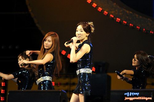 2011 tbs Happy Concert Pt.1
