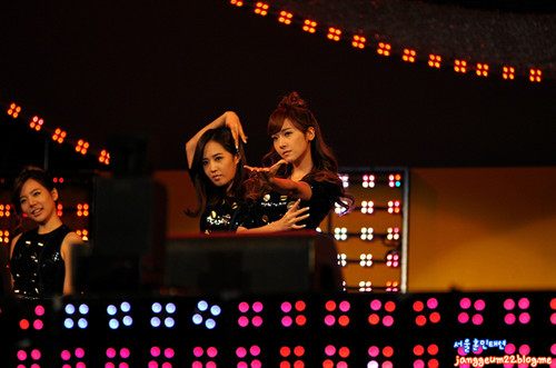 2011 tbs Happy Concert Pt.1