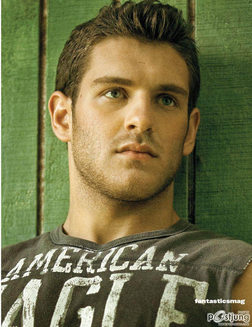 Billy Kiraly  @ fantasticsmag. September 2011