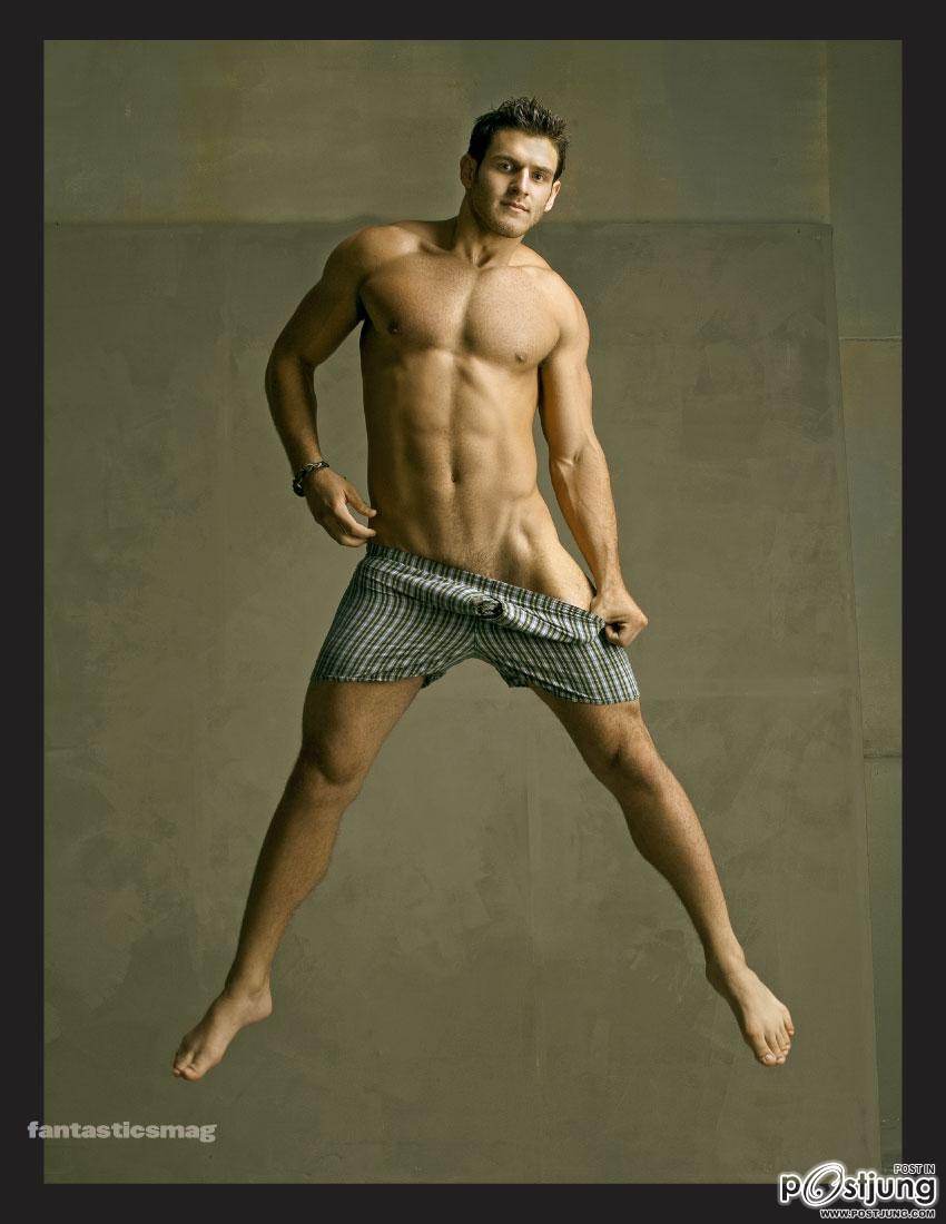 Billy Kiraly  @ fantasticsmag. September 2011