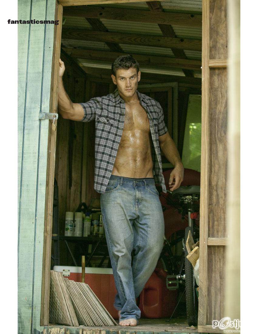 Billy Kiraly  @ fantasticsmag. September 2011