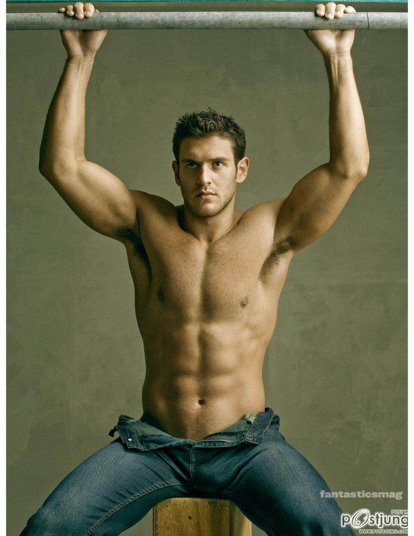 Billy Kiraly  @ fantasticsmag. September 2011