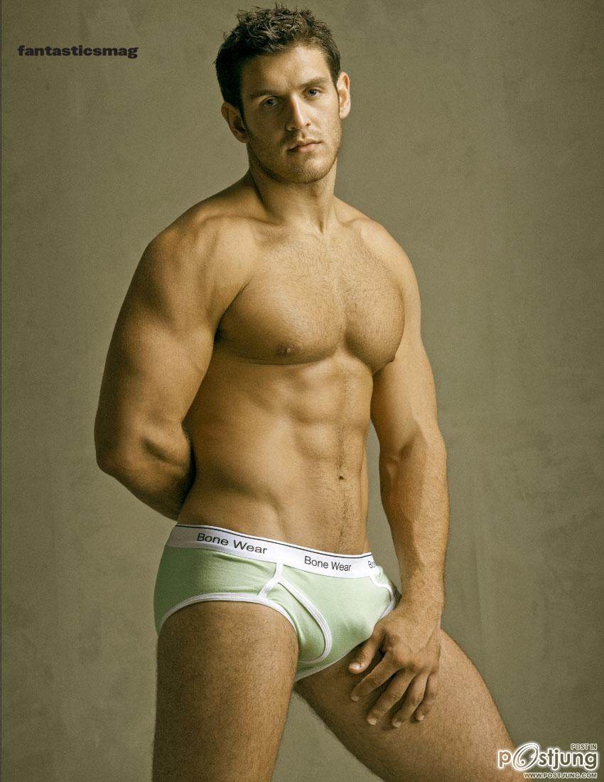 Billy Kiraly  @ fantasticsmag. September 2011